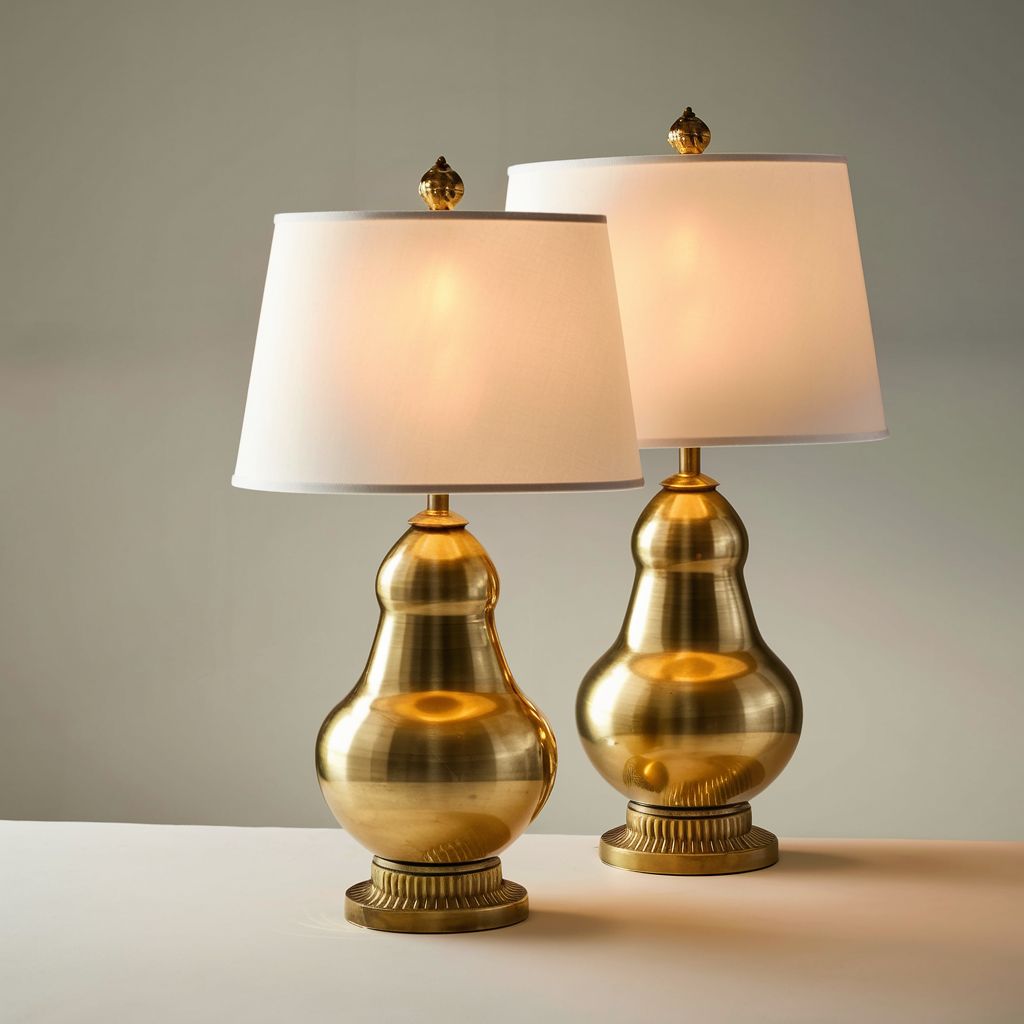 Aureate Glow Lamp